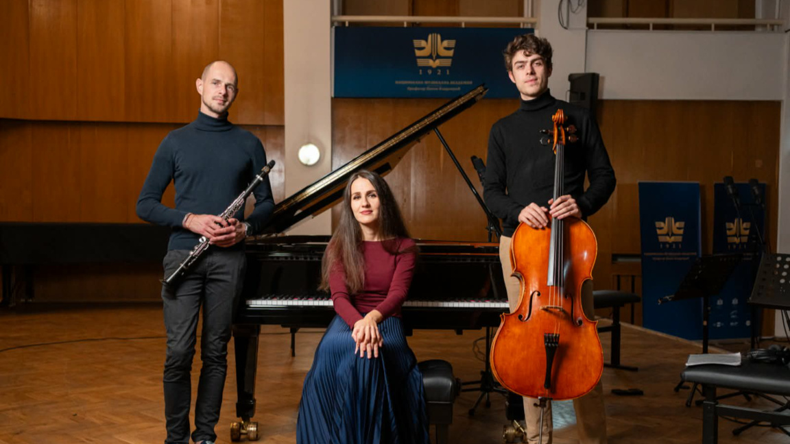 Трио „„INFINITO“ с безплатен концерт в Епископската базилика 