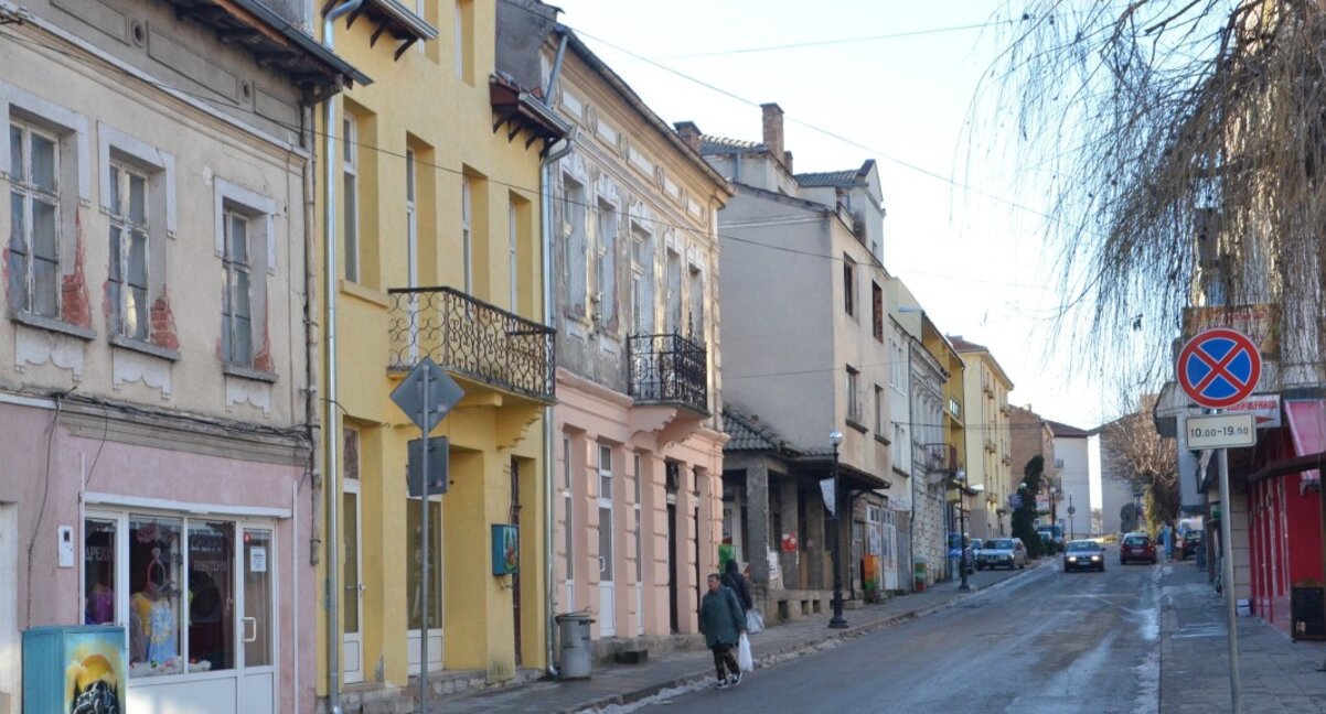 Държавата създава специален фонд за саниране на еднофамилните къщи