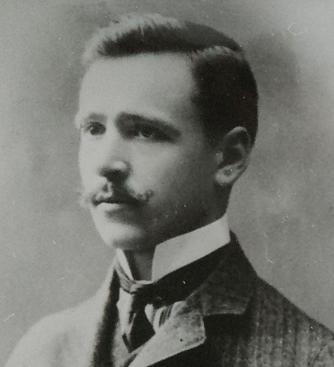 архитект Наум Торбов