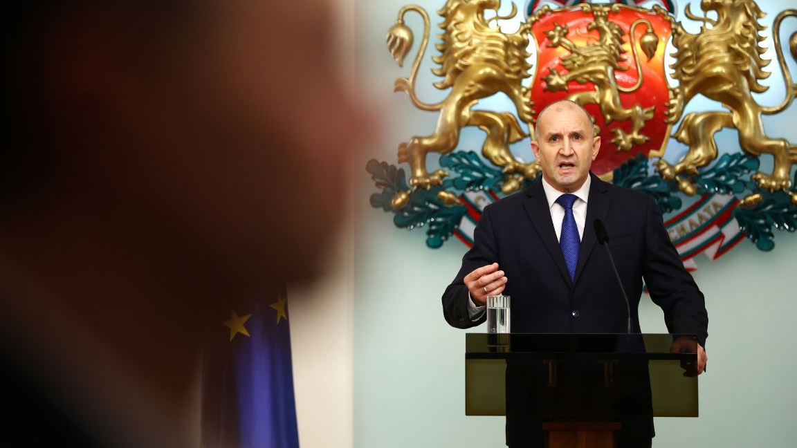 Президент Румен Радев объявил о своей отставке