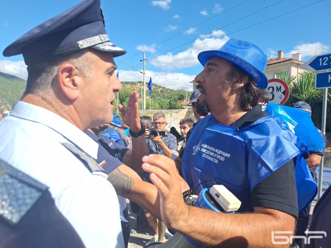 Опити за осуетяване на протеста на горските служители в Кресна
