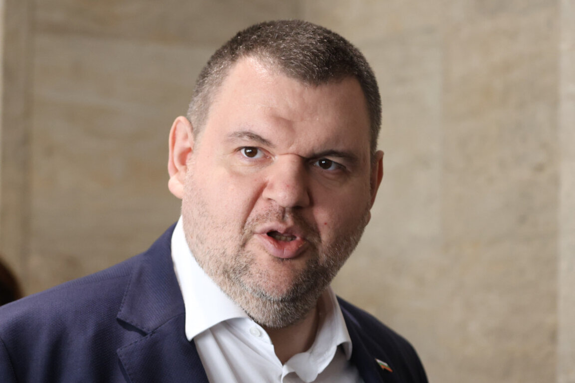 Делян Пеевски