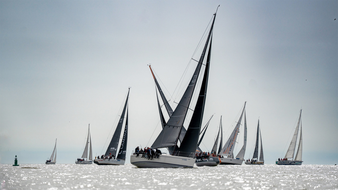 La élite de la vela búlgara se da cita en la Varna Channel Cup 26