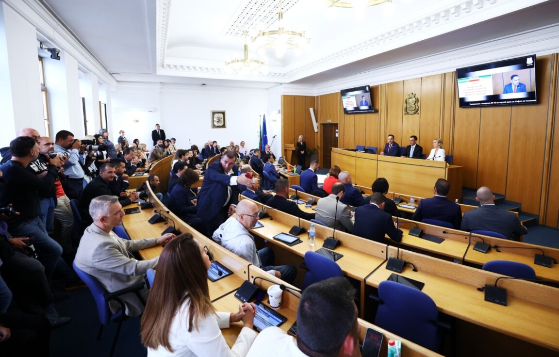 СОС удостоява девет души със званието "Почетен гражданин на София"