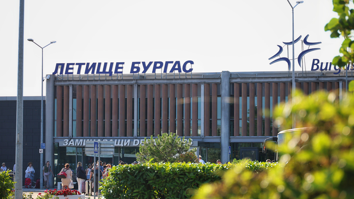 Летом будут выполняться прямые рейсы между Ереваном и Бургасом 
