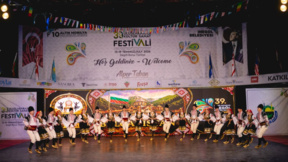 Gül Vadisi Topluluğu, İnegöl Kültür Festivali’nde birincilik kazandı