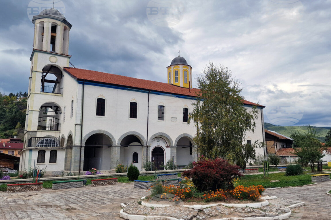 "Неделя у дома" с Латинка Павлова