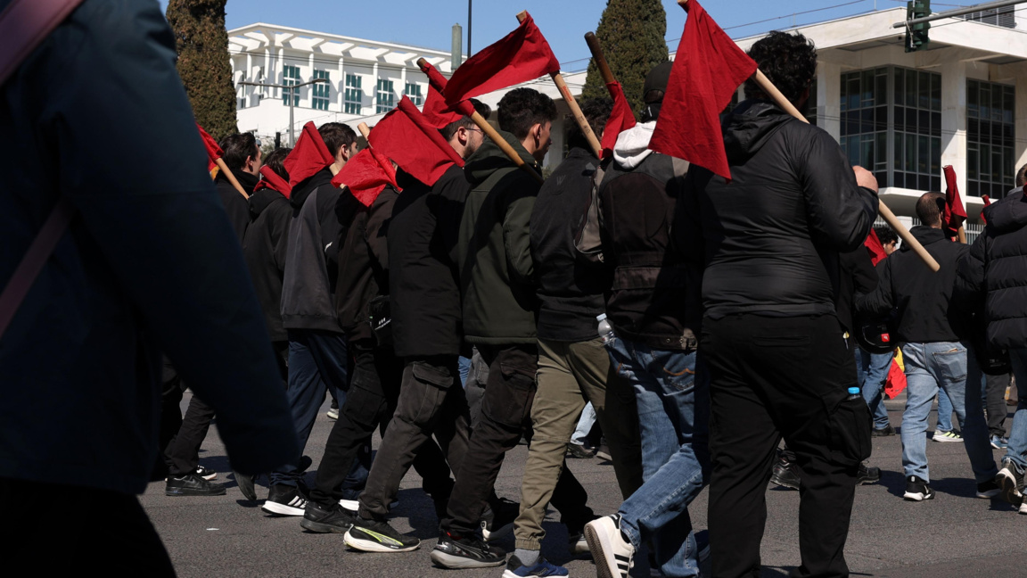 Протести в Атина срещу военната операция срещу Иран
