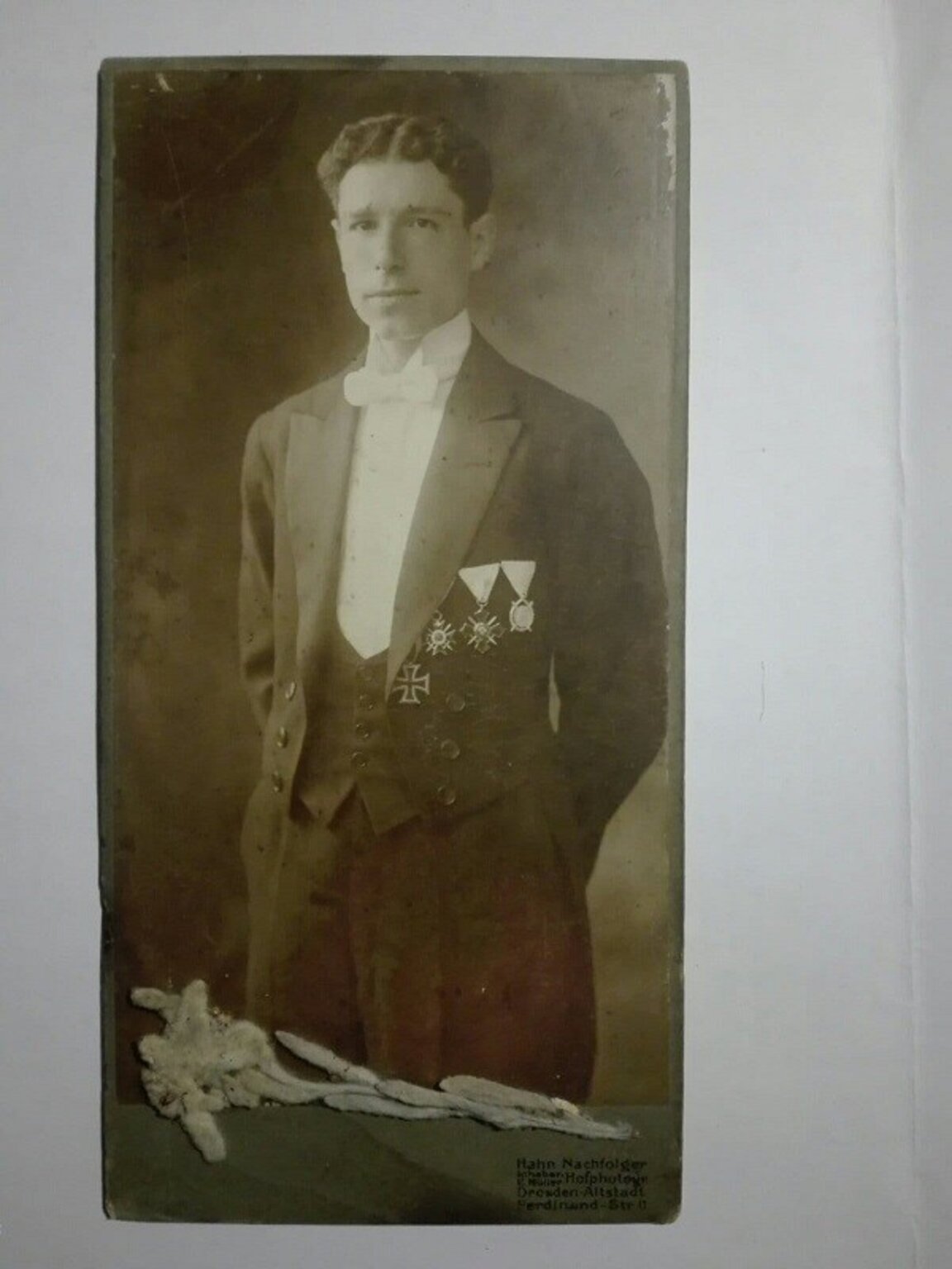 инженер Стоян Митов тъкмо завършил в Дрезден