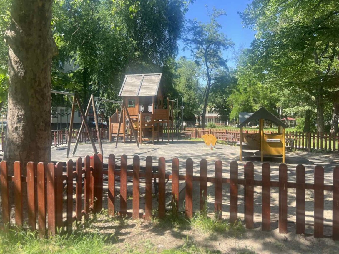 Изграждат 4 площадки и парк в "Централен" с пари от МОСВ