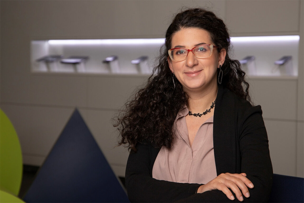 Dina Xhevali nga Siria: Kam jetuar një jetë pa rrugëdalje, ndërsa në Bullgari asgjë nuk është e vështirë për mua