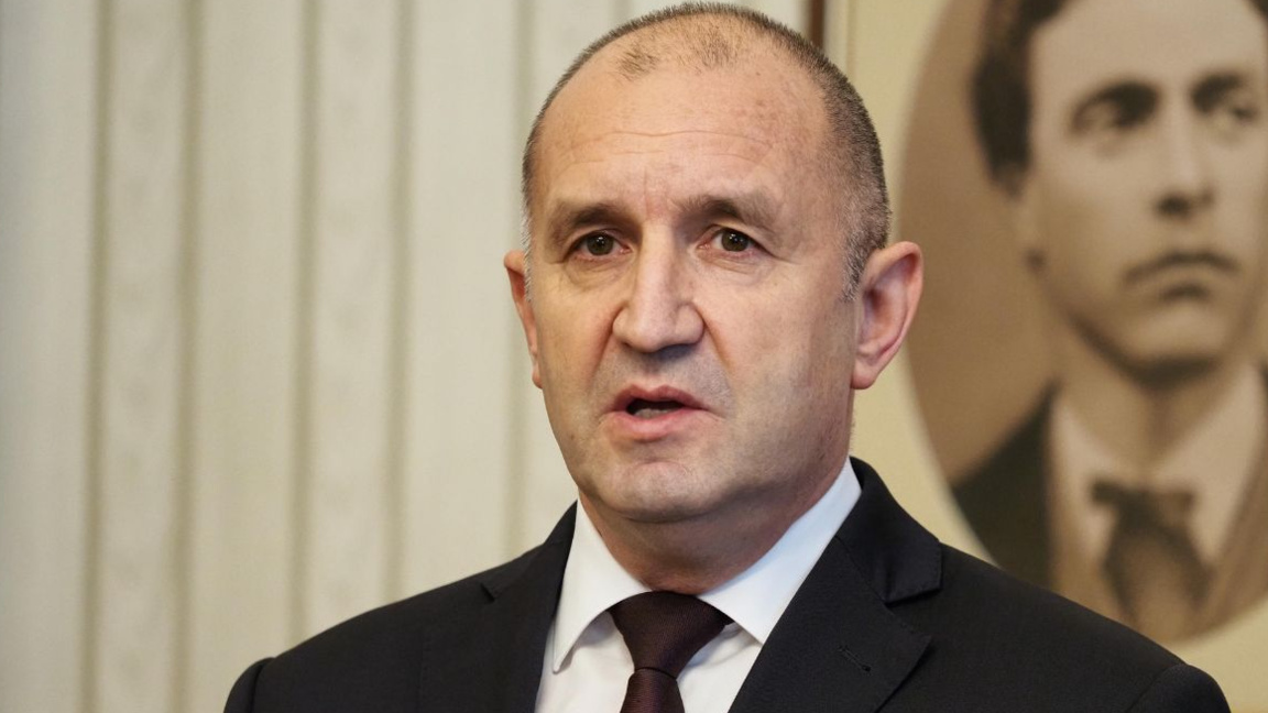 Президентът връчва мандат за кабинет на втората парламентарна сила