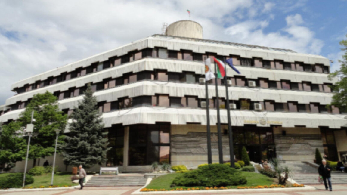 6,1% от населението на община Дупница са без работа