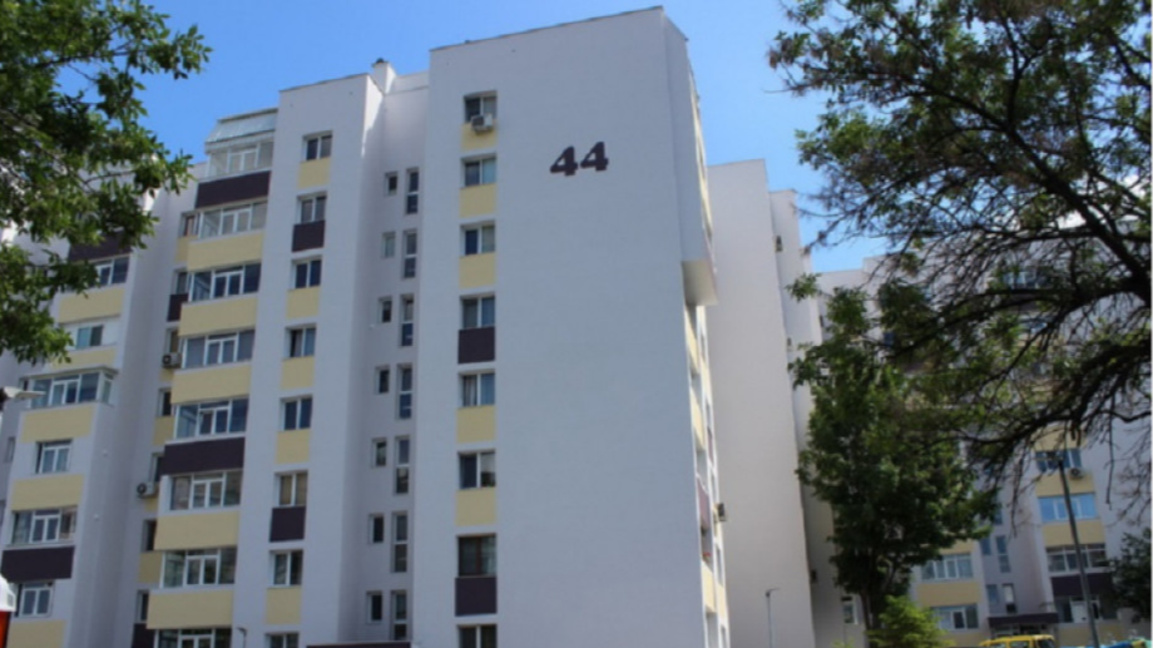  Санират 16 блока в Търговище...