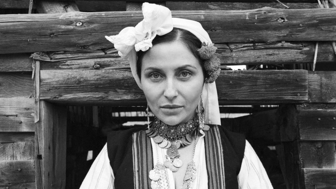 MIA D. kërkon magjinë në folklorin bullgar