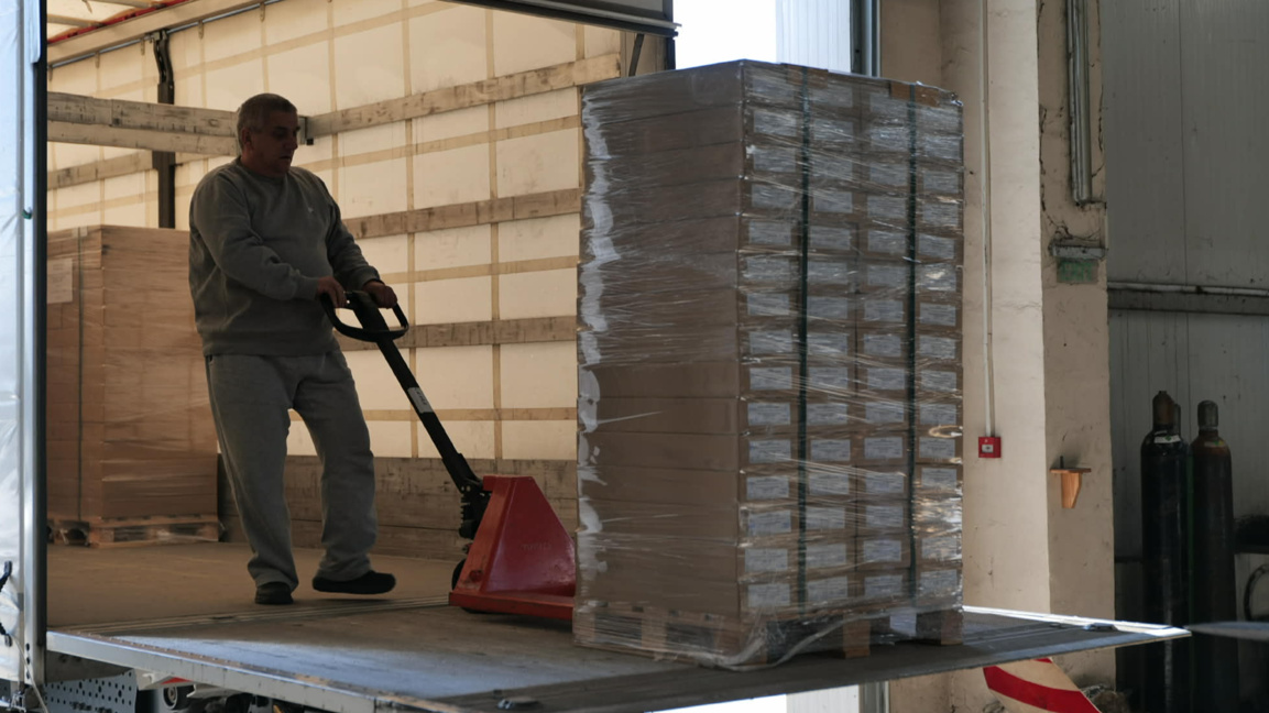 Във Варна пристигнаха хартиените бюлетини за вота на 19 април 