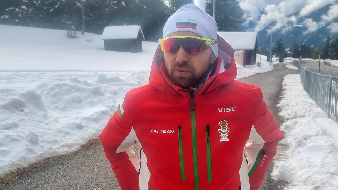 Антон Синапов