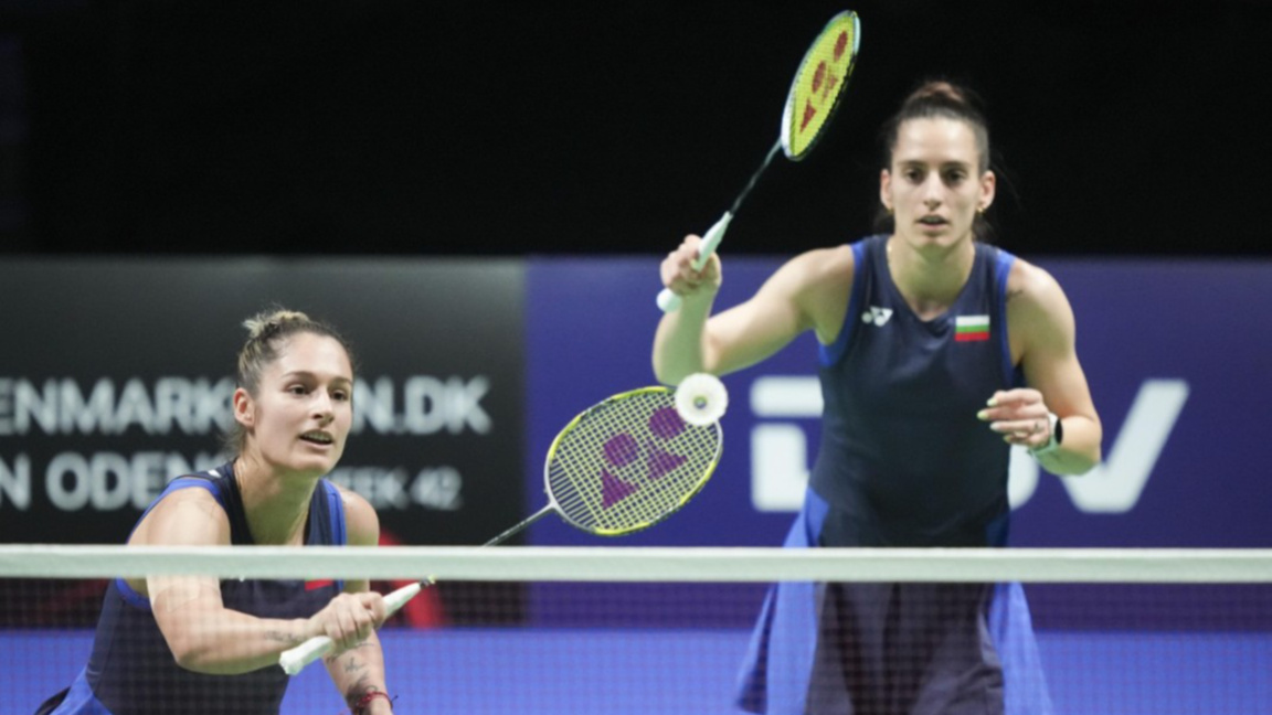 Габриела (вляво) и Стефани Стоеви станаха еврошампионки миналата година без загубен гейм.