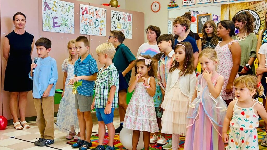 More Bulgarians in U.S. want their children to study at Bulgarian universities
