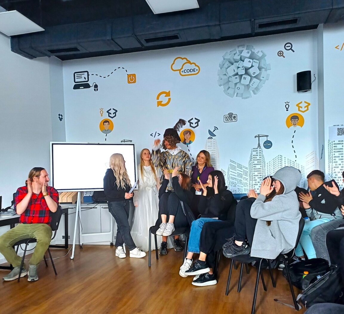 Ученици показват на съучениците си вредите от вейпове, снус и райски газ