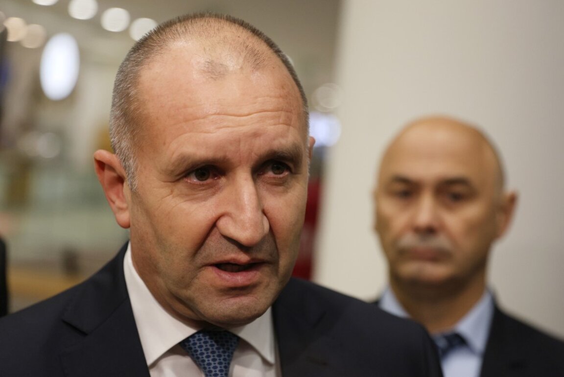 Румен Радев