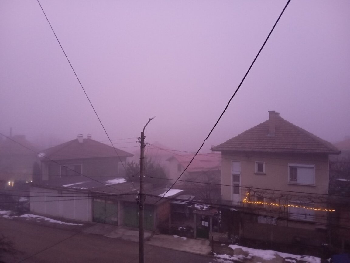 Гъста мъгла има в района на град Монтана