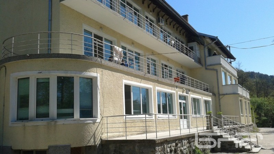 Белодробна болница "Д-р Трейман" във Велико Търново