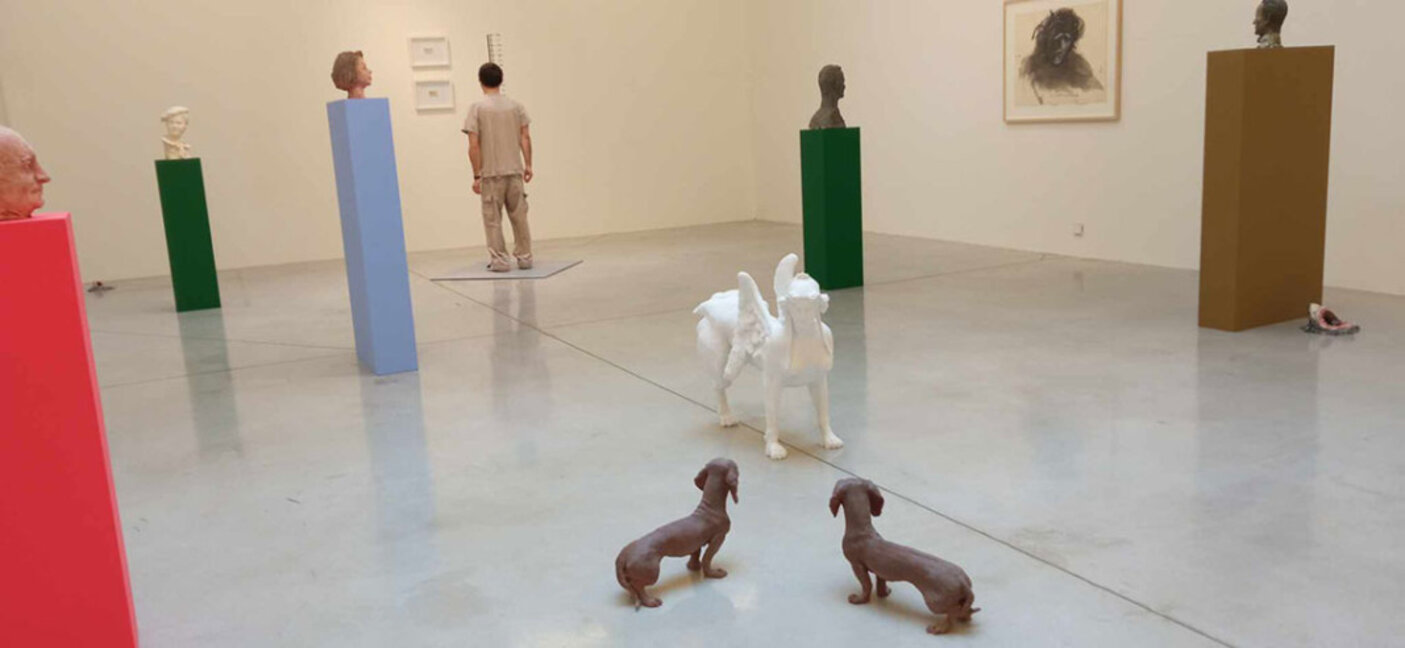 Изложба „HAPPY“