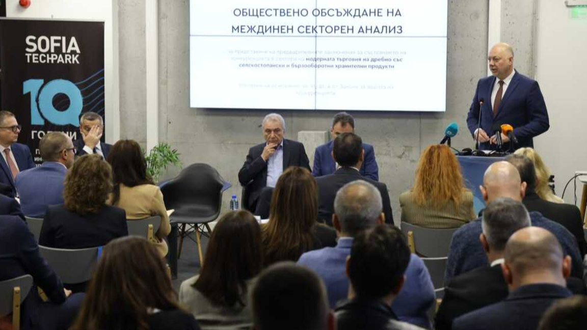 Росен Желязков: Няма данни за спекула с цените заради въвеждането на еврото