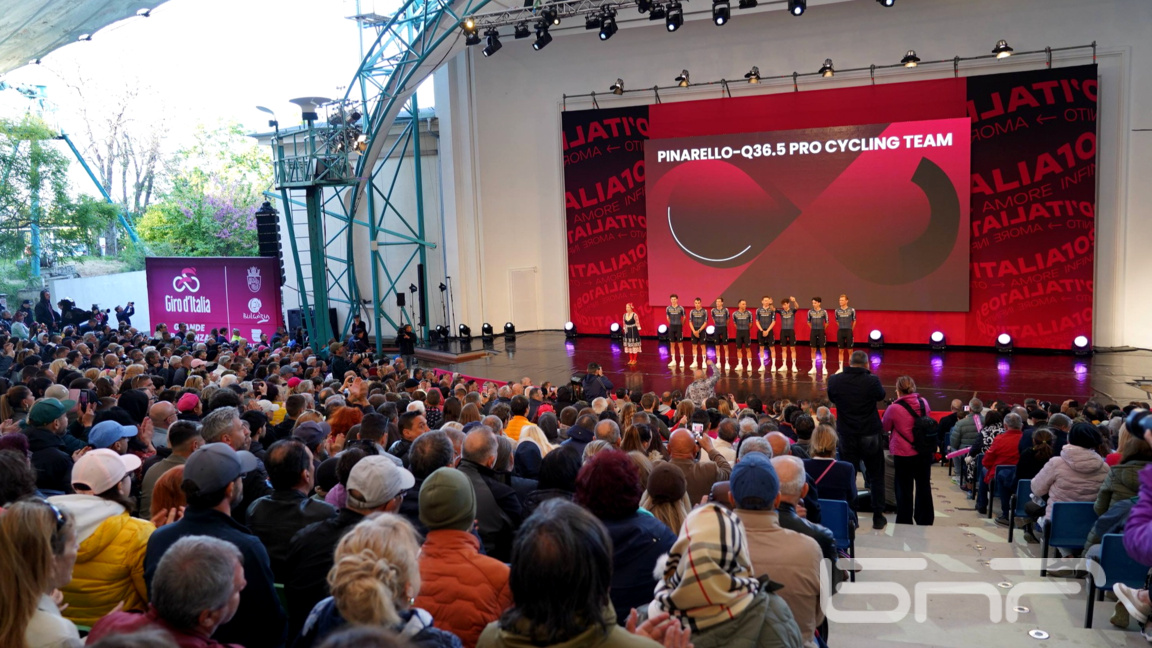 Посрещнаха състезателите в тазгодишното Giro d'Italia (видео)