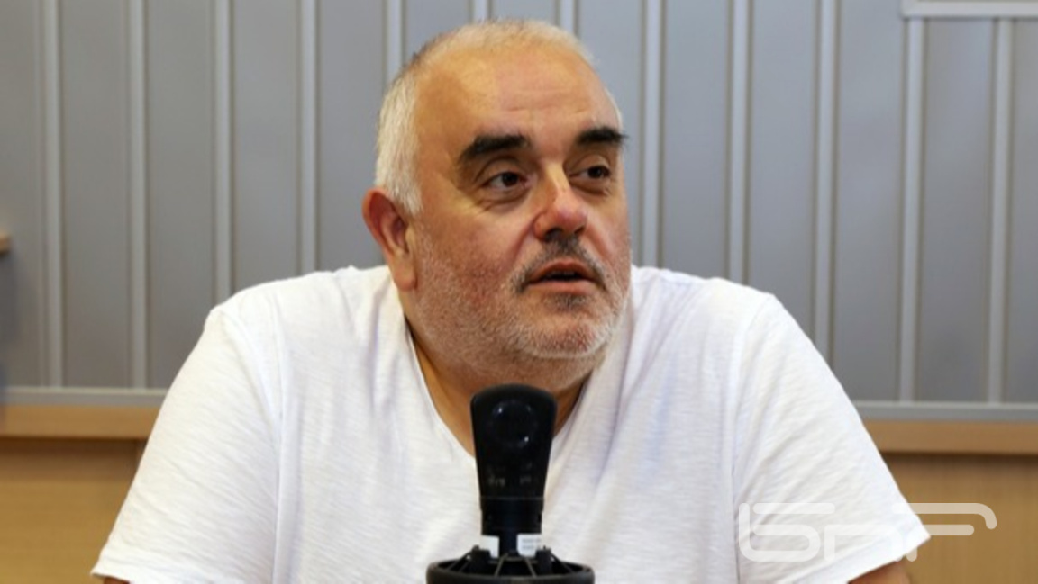 Николай Кръстев