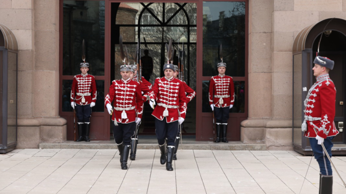Cumhurbaşkanı Radev, üçüncü istikşafi hükümet kurma yetkisini APS’ye verecek