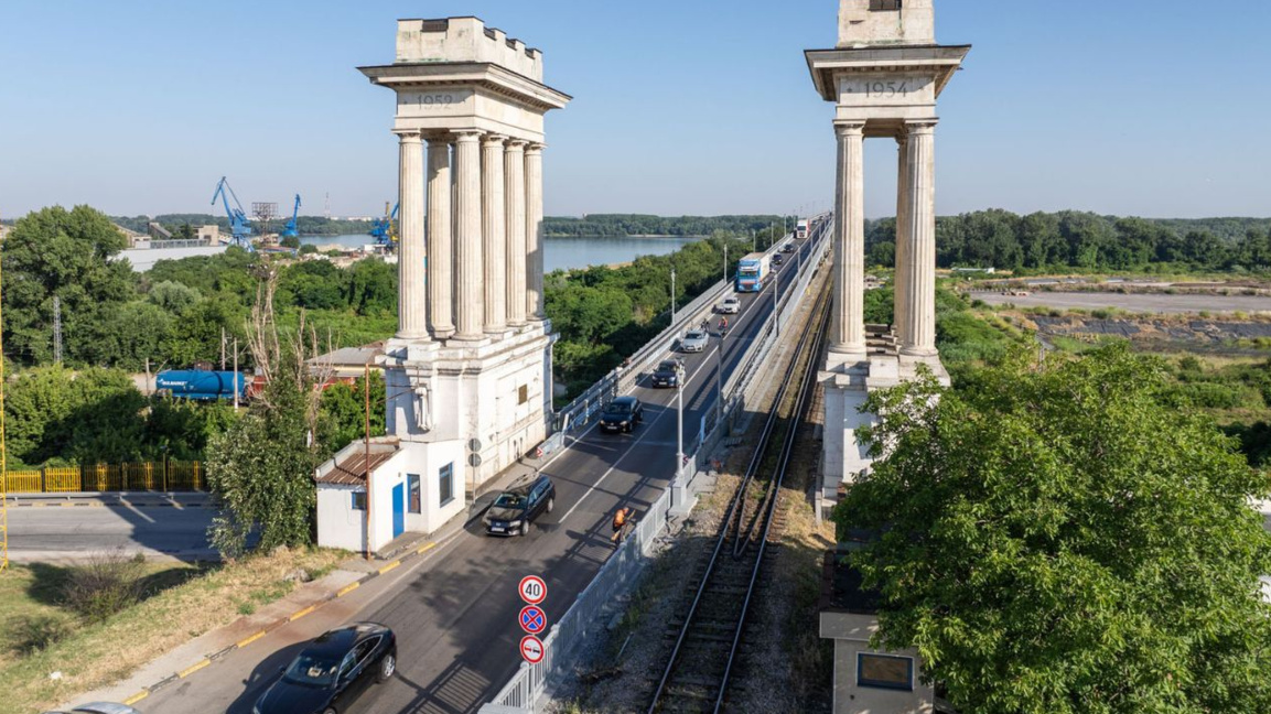 На 30 юни пускат движението по ремонтираното трасе на Дунав мост при Русе