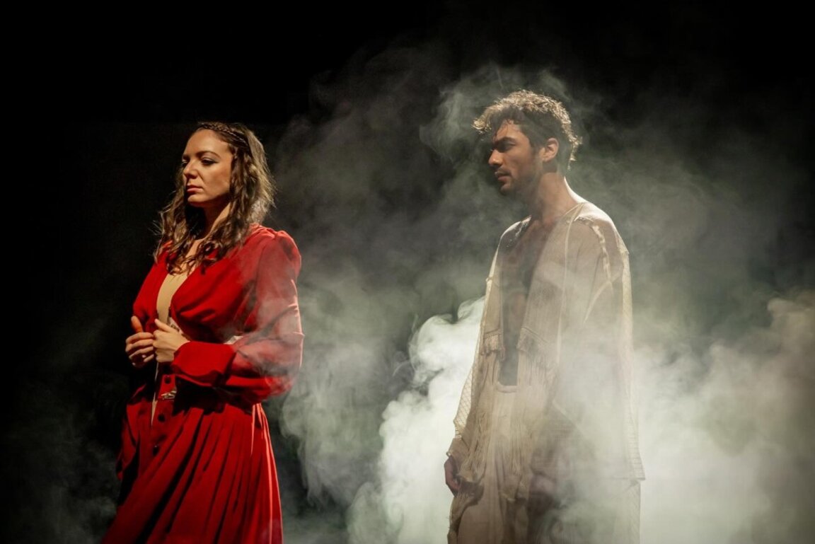 Премиера на "Хадерал..." в Пазарджик