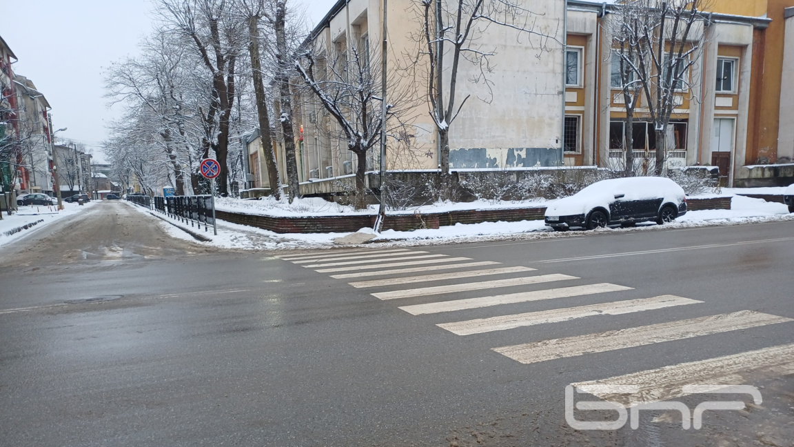 Във Враца улиците са почистени от снега
