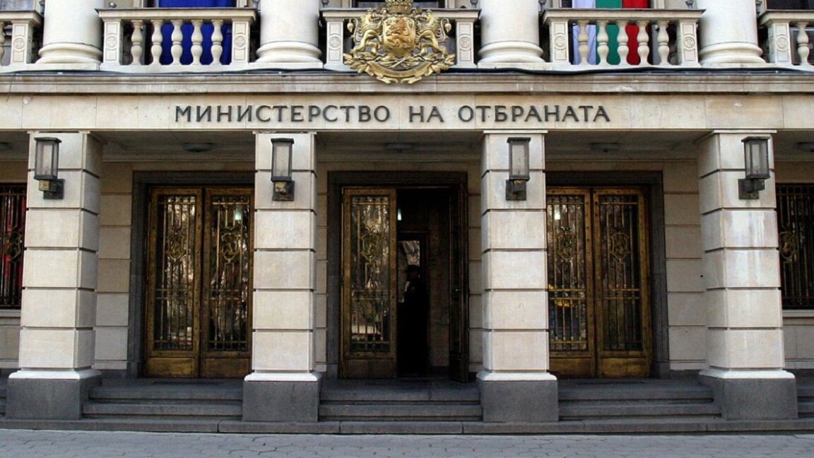 Conférence sur l'Ukraine à Paris : la Bulgarie promet plus d'aide...