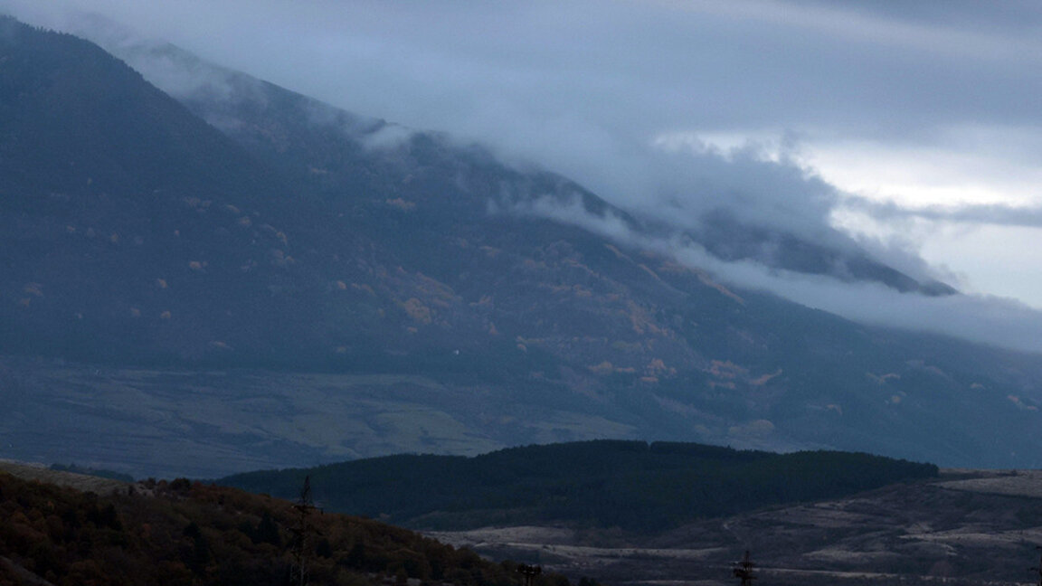 Ploile de toamnă continuă în Câmpia Dunării, iar în Tracia va fi vânt