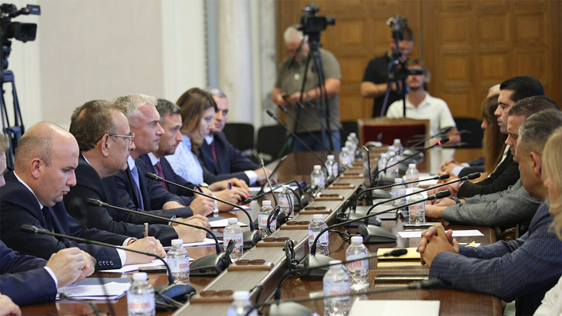 Επιτυχής η συνάντηση του ΥΤΛ με τον Τζεβντέτ Τσακάροφ και τους βουλευτές από το ΚΔΕ