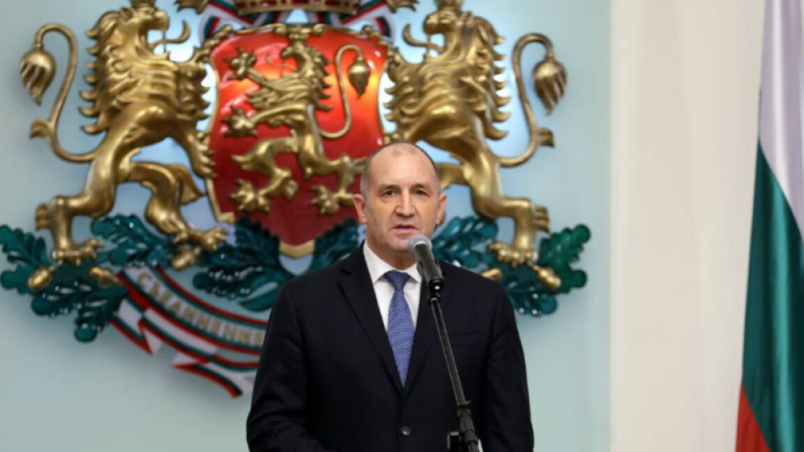Президентът внася днес в НС предложението за референдум за приемането на еврото догодина