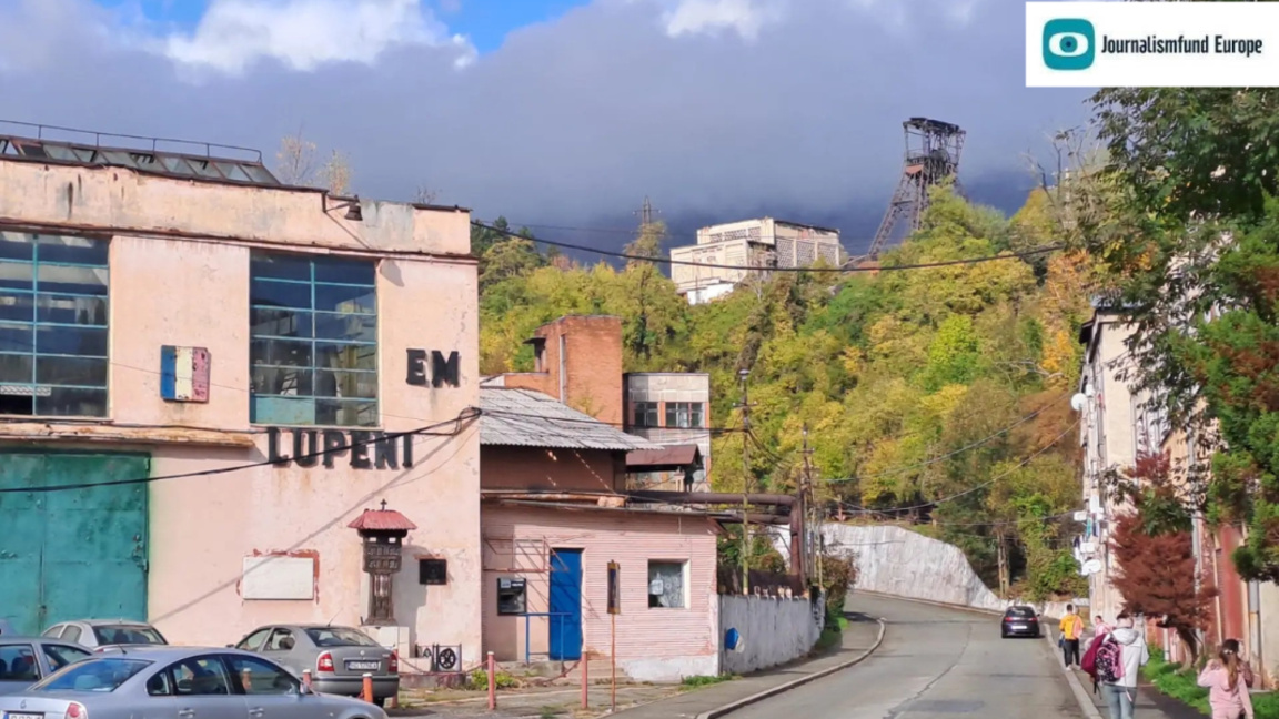 Животът в долината на река Жиу е бил организиран около добива на въглища.