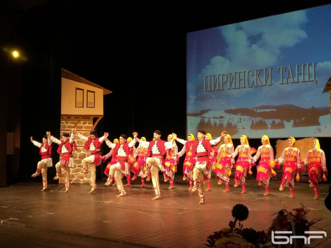 Kardjali accueille un festival de danses traditionnelles pour amateurs