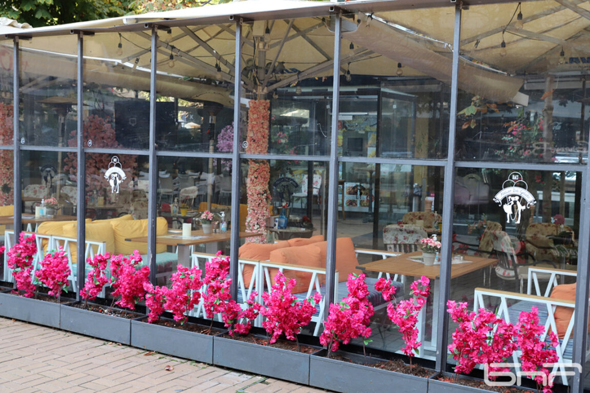 Заведения затварят в знак на протест срещу връщането на 20-процентното ДДС