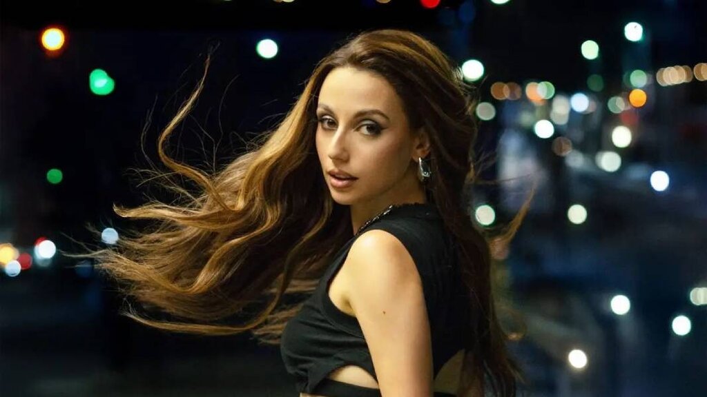 Hayatında yeni bir aşamanın eşiğinde olan Mihaela Marinova’dan  "100 hayal "