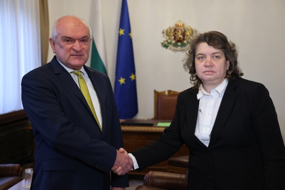 Киселова: Бюджет 2025 ще бъде приет в НС в максимално кратки срокове