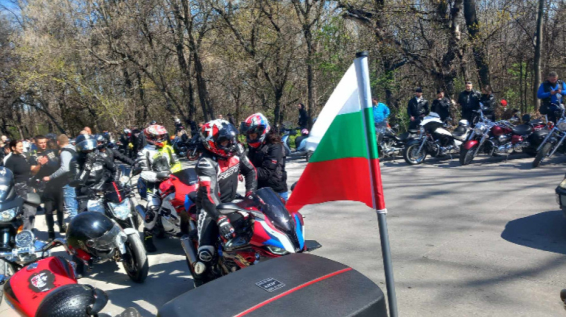 Мотобратството в Пловдив открива сезона и посреща първа пролет