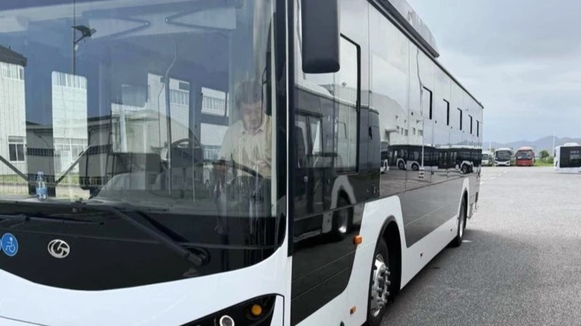 Скоро в градския транспорт на Пловдив ще има осем електробуса