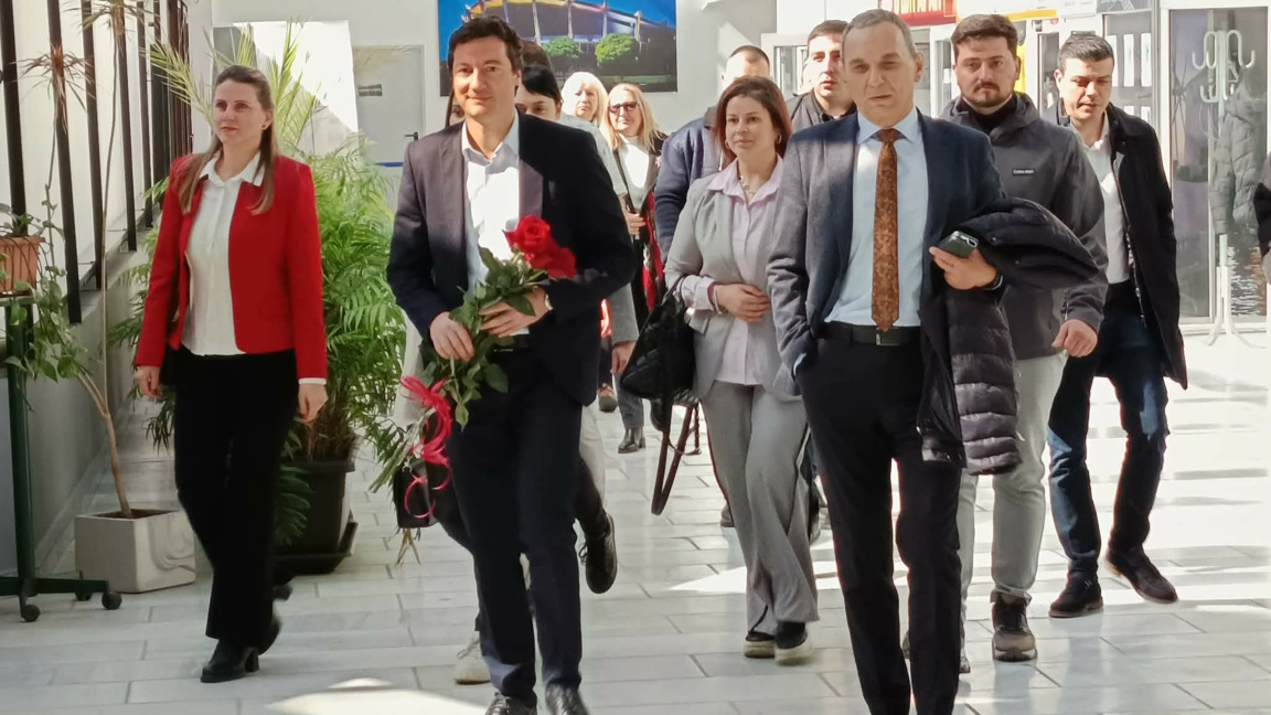 Крум Зарков призова останалите партии за смислен дебат по време на кампанията