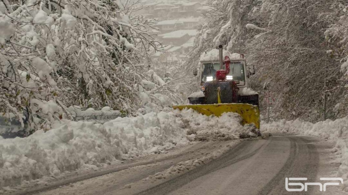 Основните пътища във Великотърновско са почистени и проходими при зимни условия