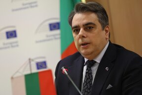 Асен Василев: Преговорите за ротацията започват в петък