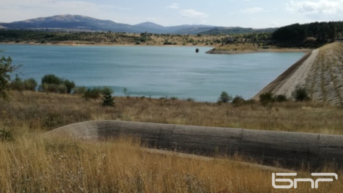 Язовир "Дяково" е пълен към 53% - далеч от критичния обем.